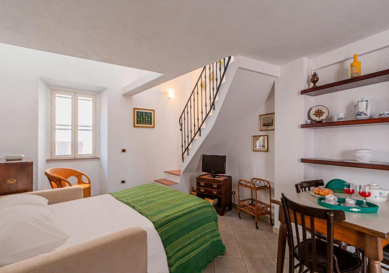 Murphy Holiday Home - Casa Papini La Maddalena  Exterior foto