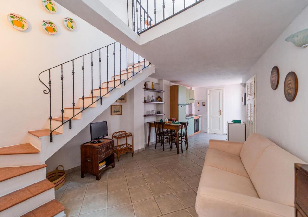 Murphy Holiday Home - Casa Papini La Maddalena  Exterior foto