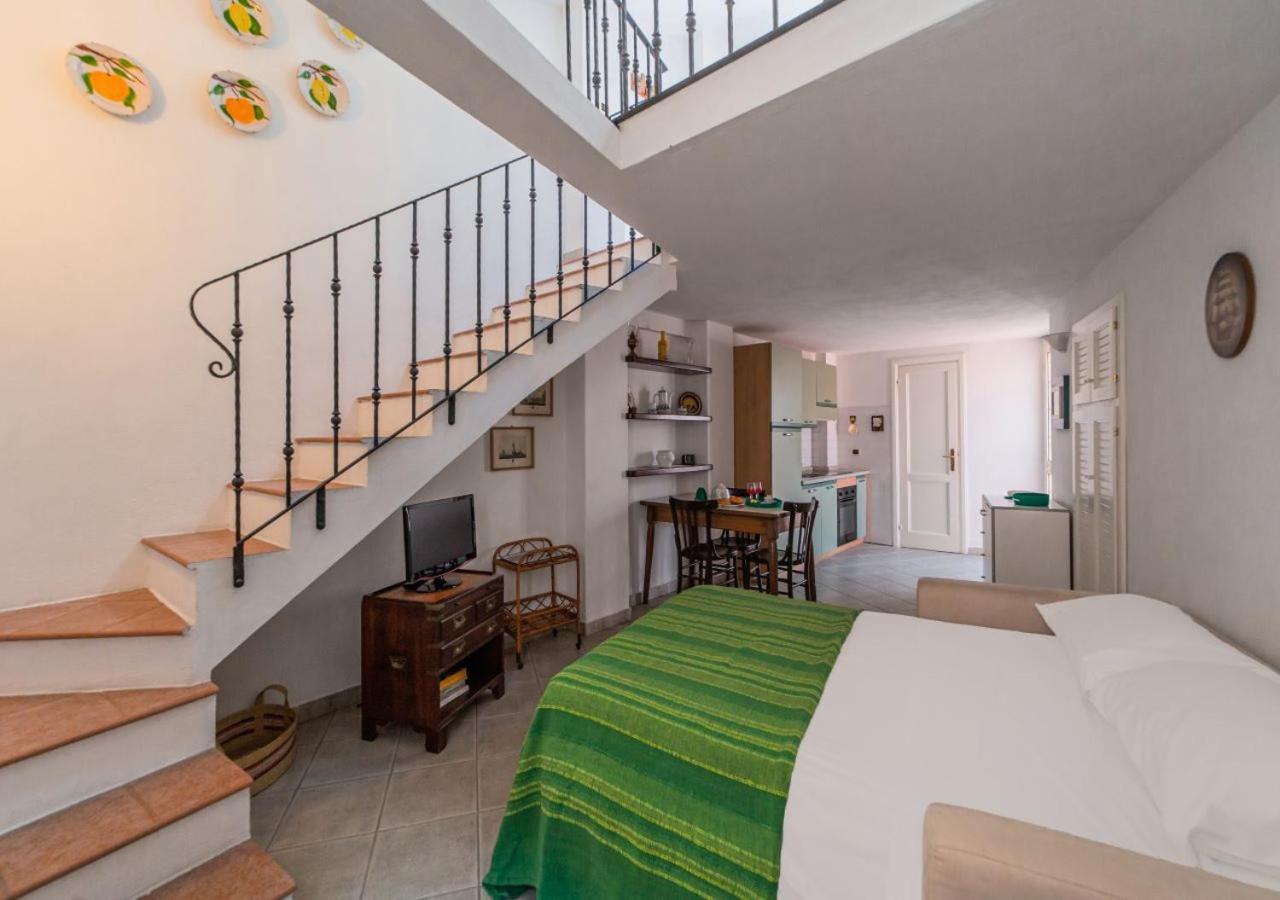 Murphy Holiday Home - Casa Papini La Maddalena  Exterior foto